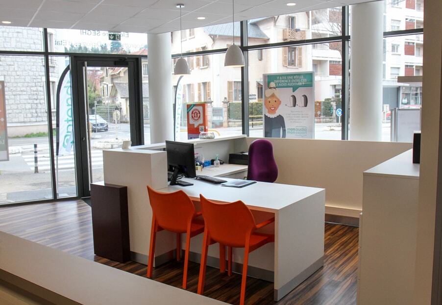 Photo Audioprothésiste Entendre Chambéry